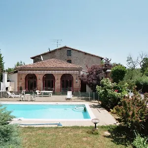 https://gite-de-pratgraussals.midi-pyreneeshotels.com